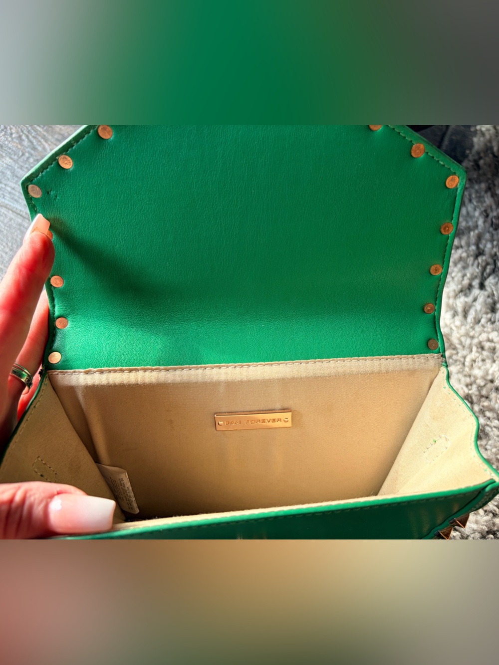 💚 Crossbody Emerald Studded Clutch Gold Chain Leather Bag - Picture 4 of 6